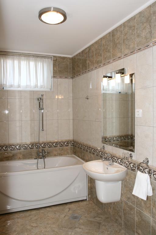 Apartmani Marbis Koprivnica Zimmer foto